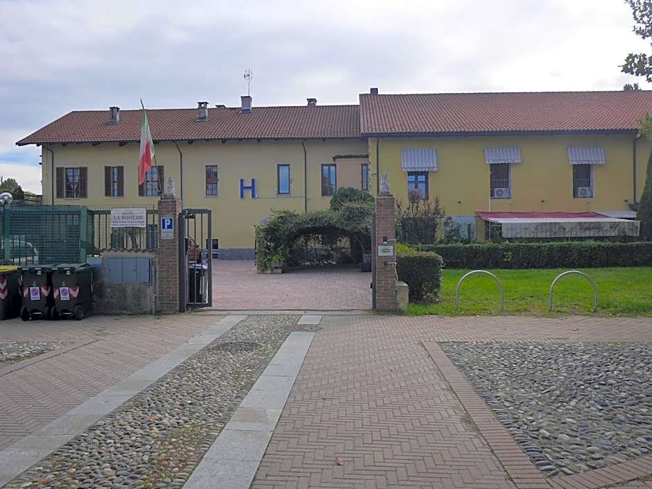 La Boheme SMART Hotel