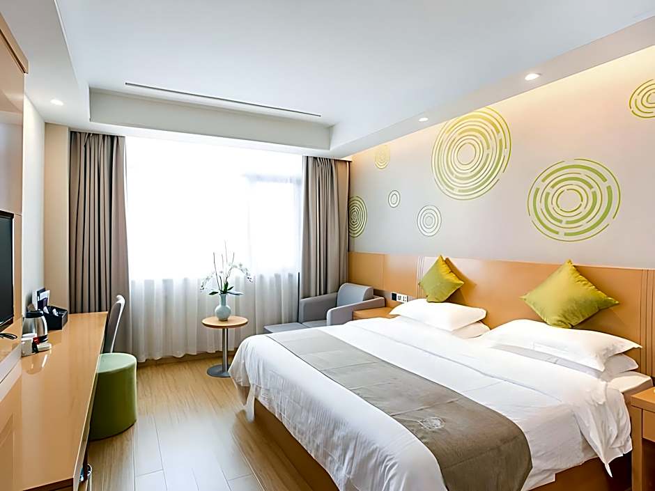 GreenTree Inn Fuyang Linquan County Economic Development Zone Xingye Road Branch