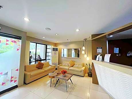 Travelbee Business Inn