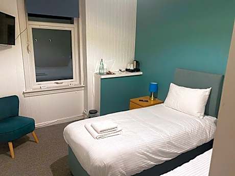 Double or Twin Room with Shared Bathroom