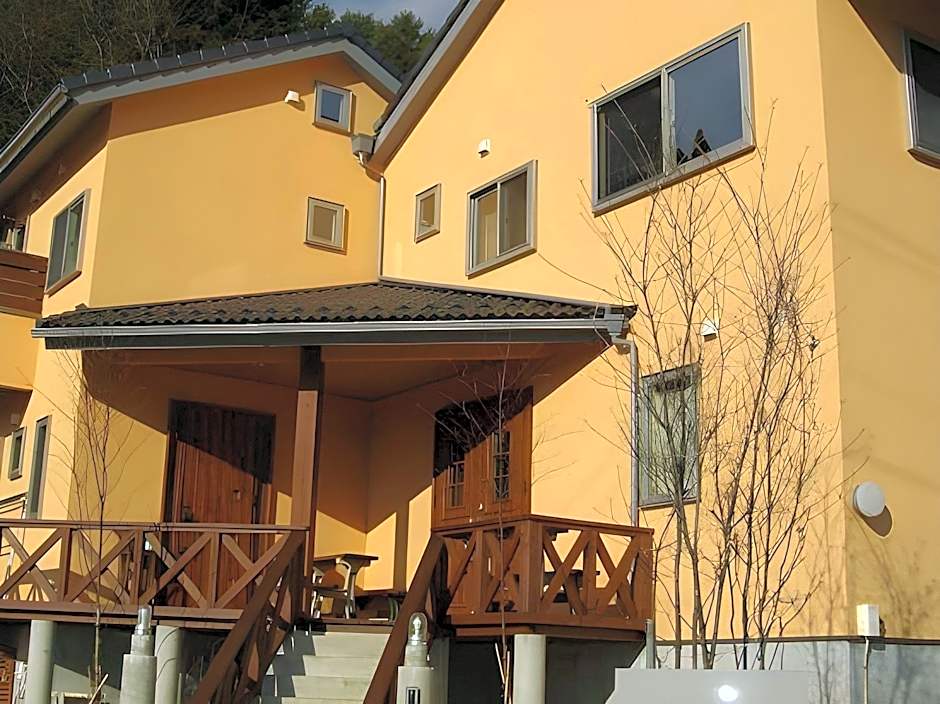 Villa Orange Cabin