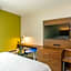 Holiday Inn Express Hotel & Suites Bradenton West By IHG