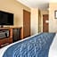 Comfort Inn & Suites Alameda at Albuquerque Balloon Fiesta Park