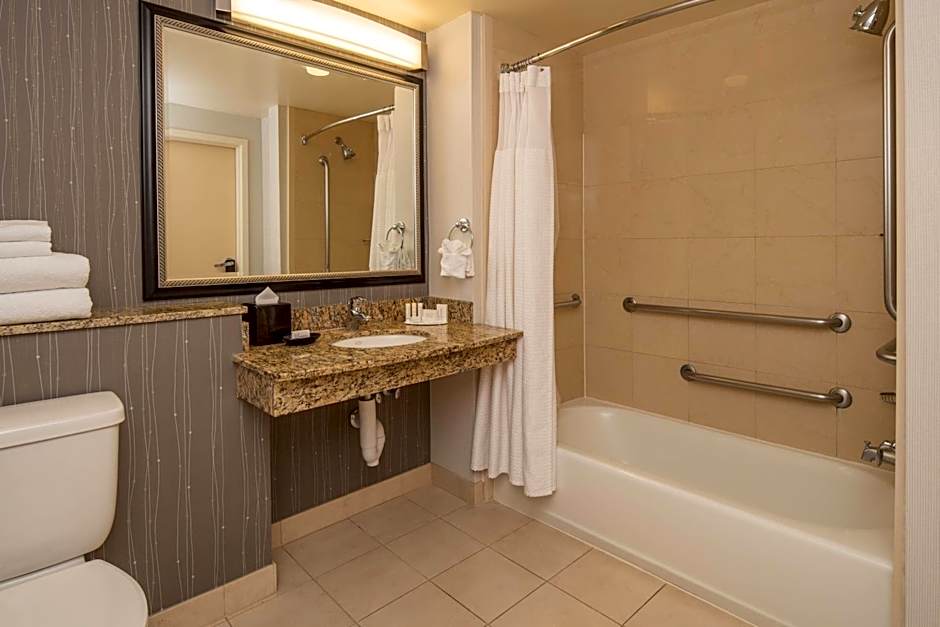 Courtyard by Marriott Sacramento Cal Expo