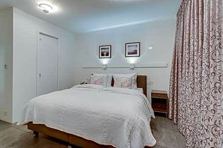 Deluxe Two-Bedroom Suite with Balcony