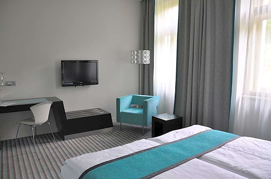 Red & Blue Design Hotel Prague