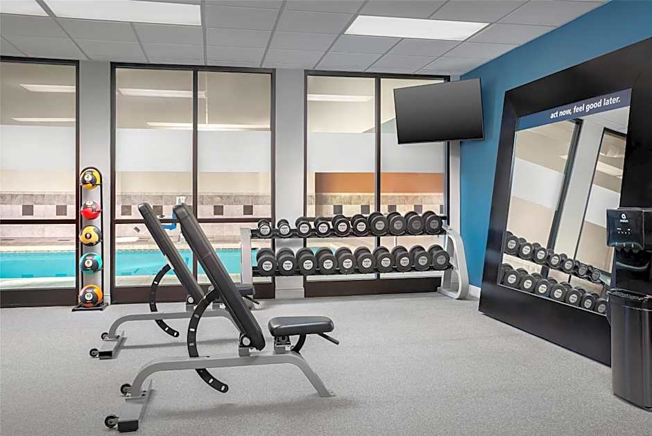 Hampton Inn By Hilton And Suites Omaha Downtown