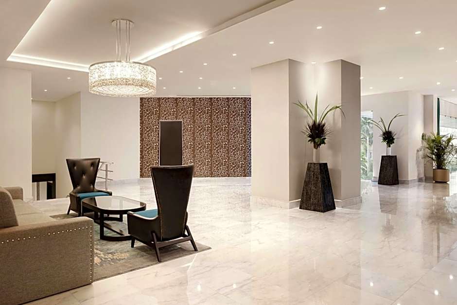 Renaissance Panama City Hotel