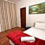 Host Roma