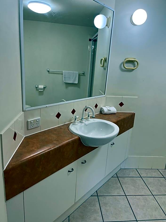 Kings Row Apartments