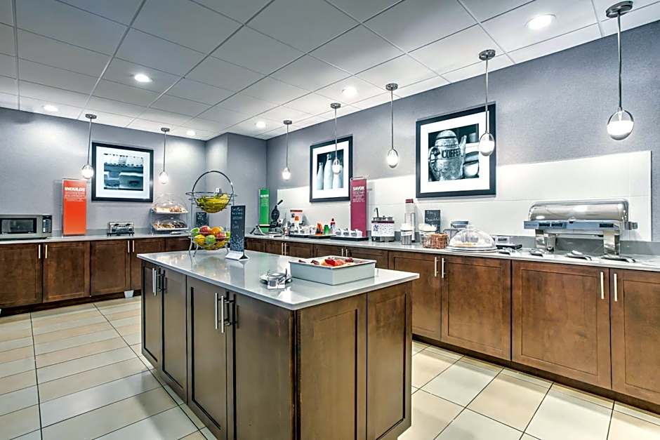 Hampton Inn By Hilton & Suites Macon I-475