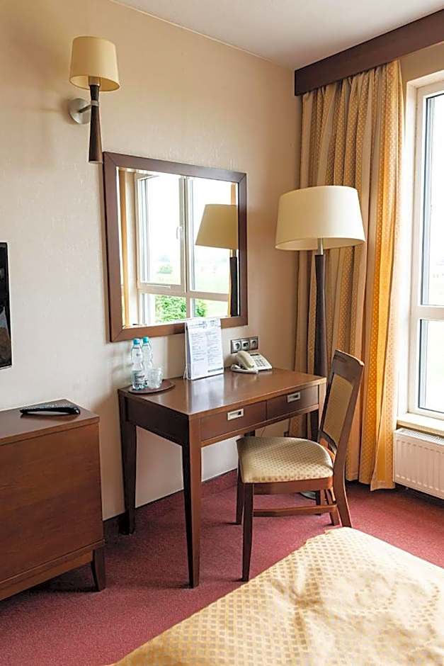 Hotel Police