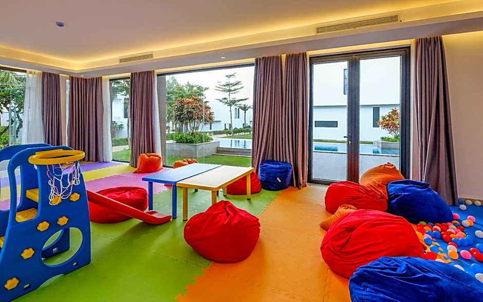 Saint Simeon Beach Residence