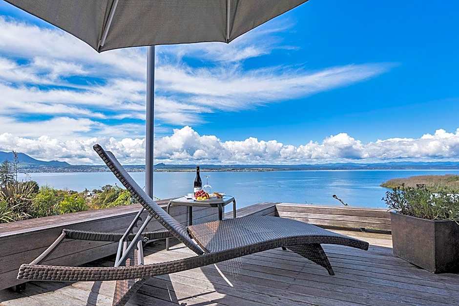 Serenity on Wakeman Bed and Breakfast