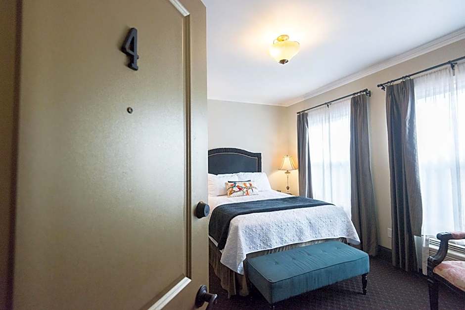 Camas Hotel & Suites Portland - Vancouver