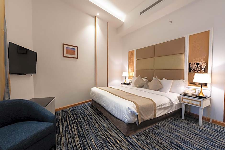 Platinum Alkhamseen Serviced Apartments - بلاتينيوم الخمسين للشقق المخدومة 