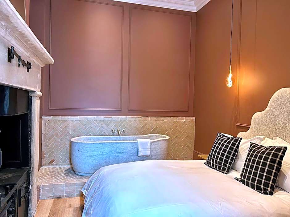 Railway House York by Chateau Anna