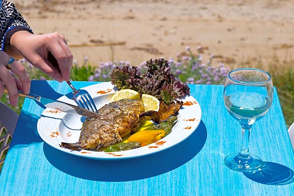 Must Boutique Hotel & Restaurant