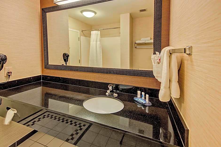 Fairfield Inn & Suites by Marriott Oklahoma City Airport