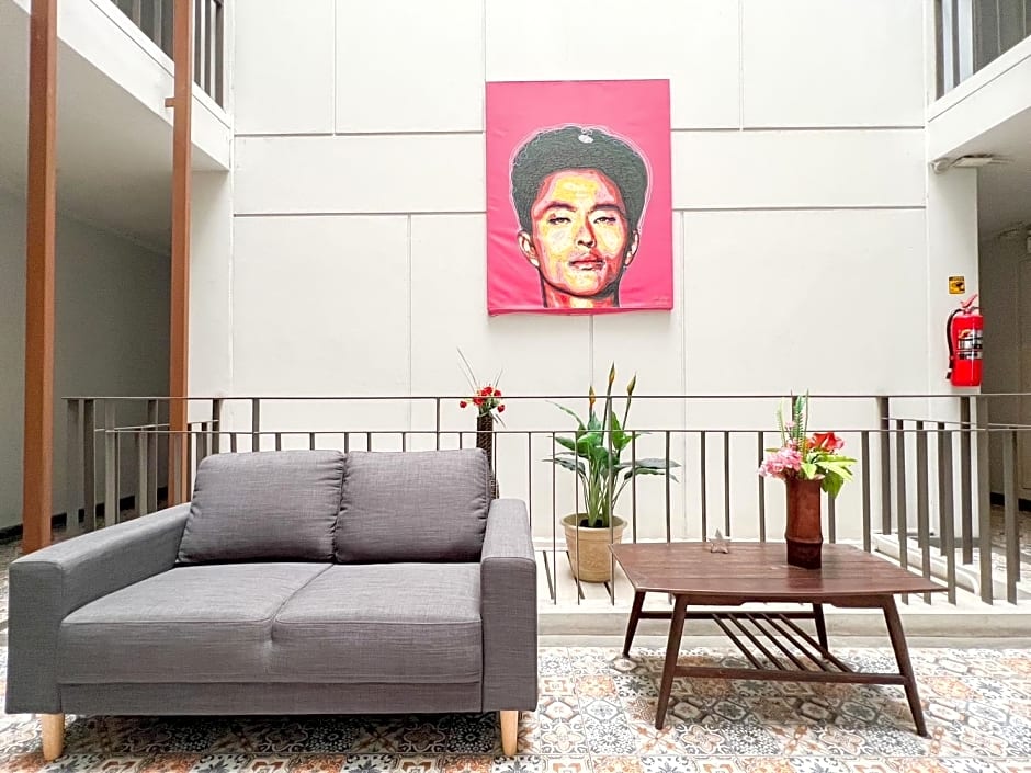 BB House Mini Suite Hotel