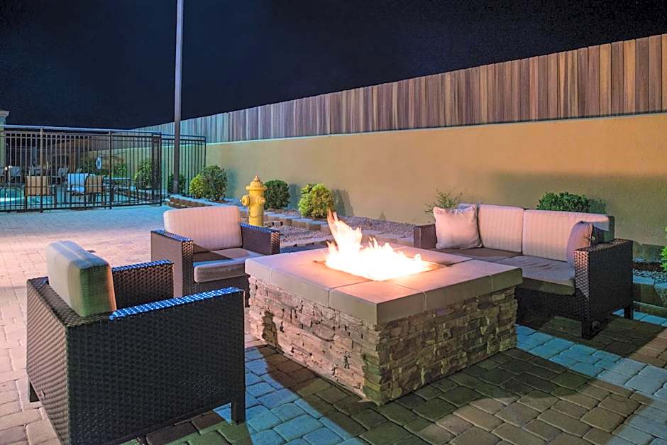 Courtyard by Marriott Victorville Hesperia