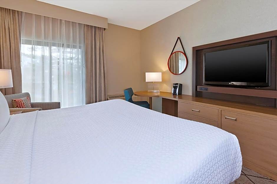 Crowne Plaza Columbus North - Worthington By IHG