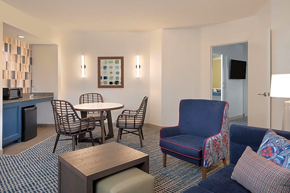 DoubleTree Suites by Hilton Orlando Disney Springs® Area