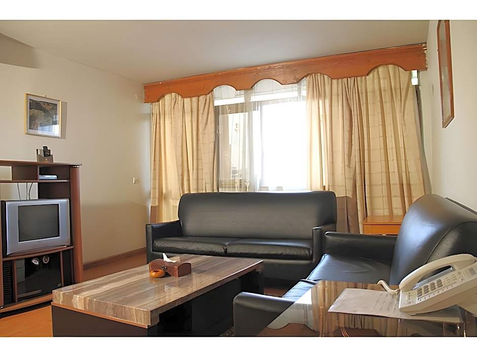 Emmad Furnished Hotel