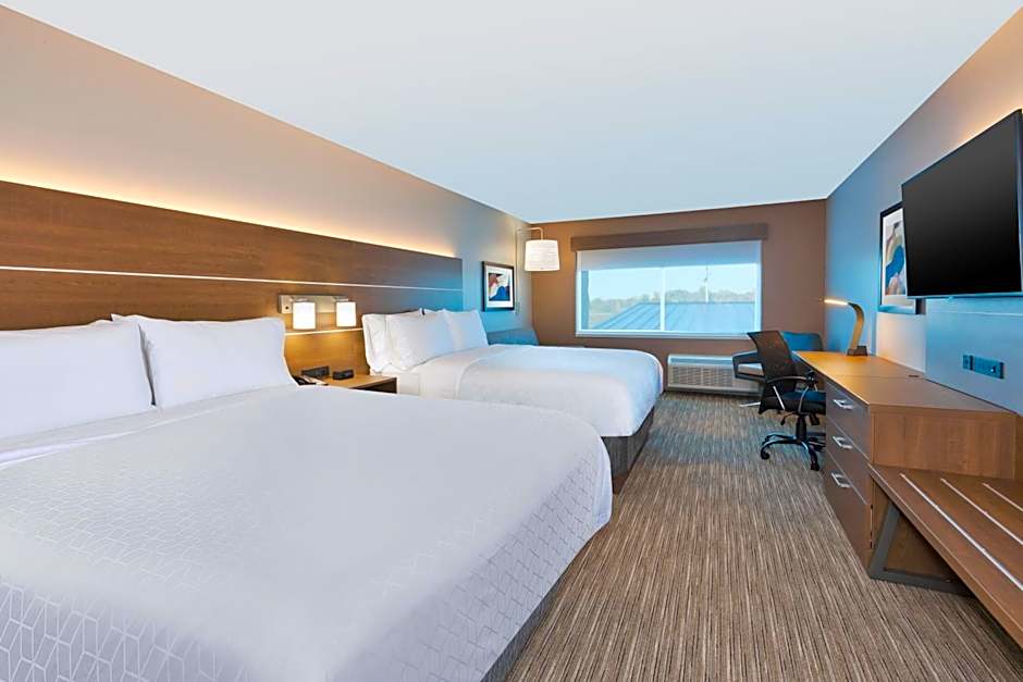Holiday Inn Express & Suites Cedar Springs  Grand Rapids N By IHG