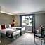 Canal Court