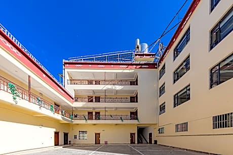 Floral Shangri-La Dukezong Ancient Town Blue Sky