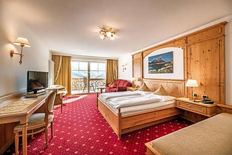 Superior Quadruple Room ( 4 adults )