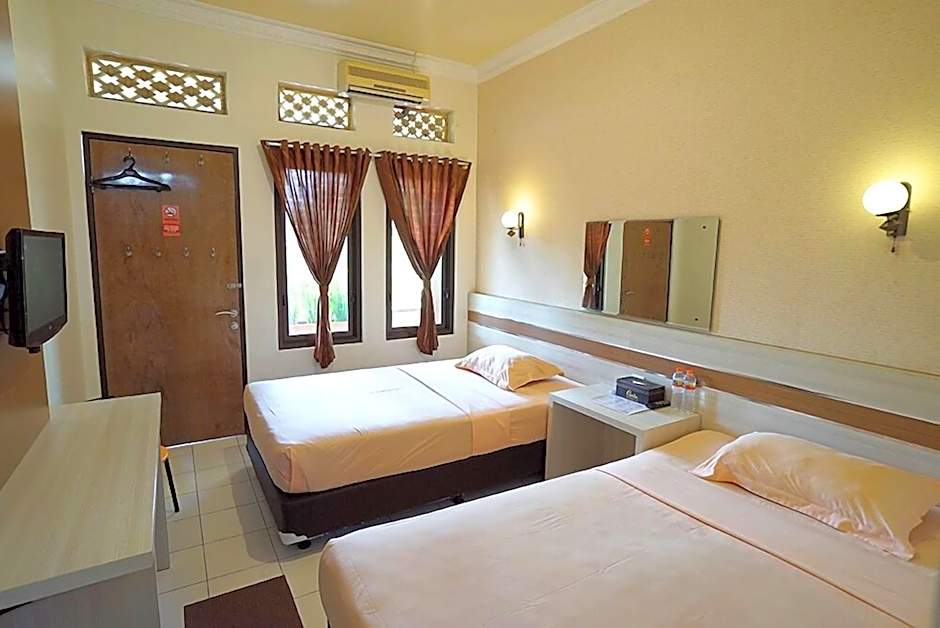 Patria Plaza Hotel