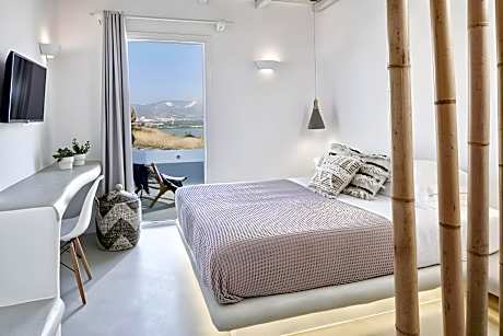 3-Bedroom Sea View Villa with Private Pool