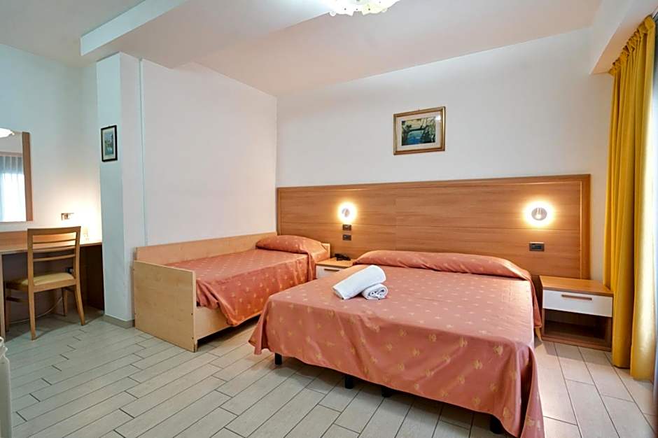 Hotel Ideal Sottomarina