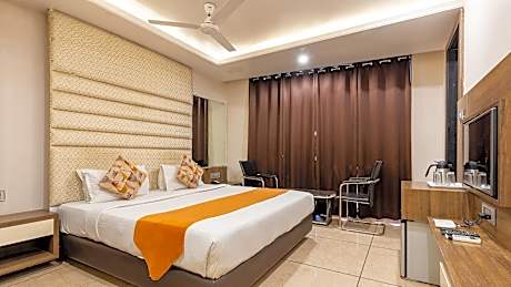 Hotel The Bentree , MP Nagar ,Bhopal