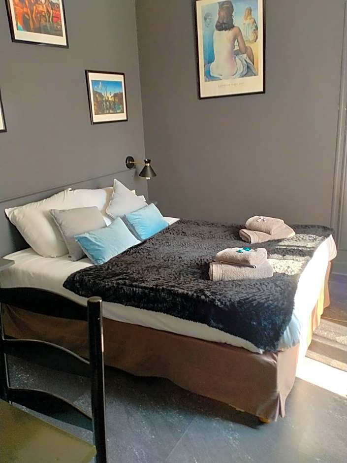 Logis Hôtel Auberge de L'Etang