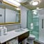 Hampton Inn Boston-Norwood