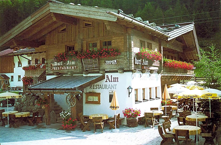 Dorf Alm
