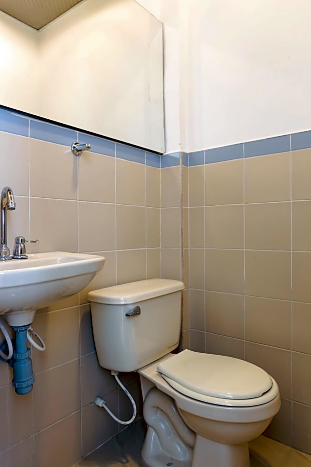 Hotel Manantial Melgar