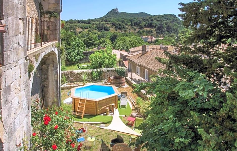 LES JARDINS DE LA CATHÉDRALE chambres d Hôtes gîte de groupe