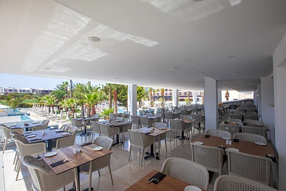 Bohemian Gardens Hotel