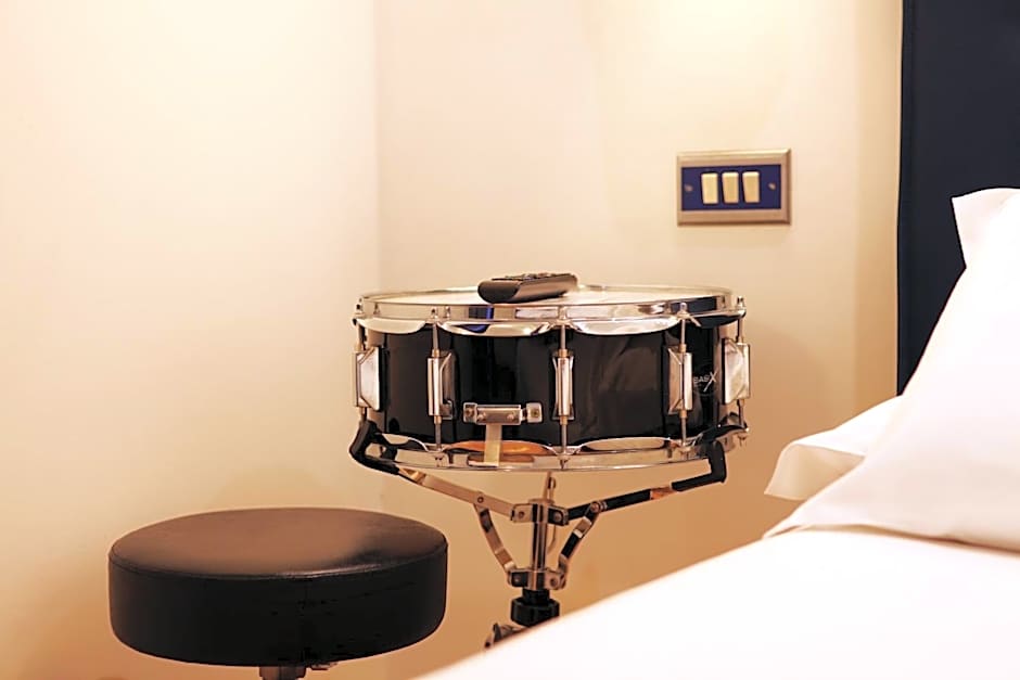 Hotel Franklin Feel The Sound