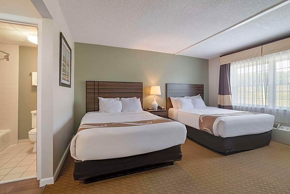 Quality Inn & Suites Auburn I-95