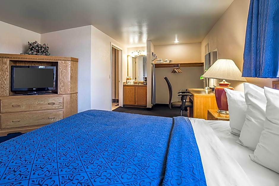 Americas Best Value Inn Sandpoint