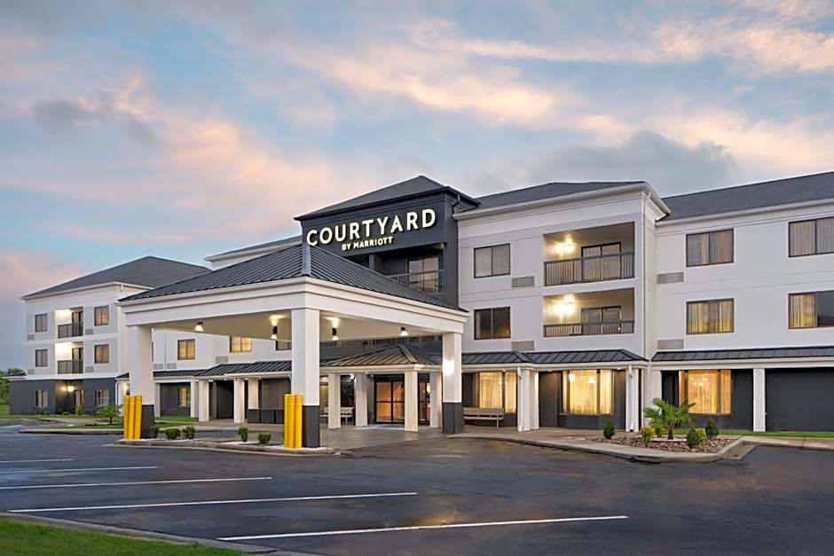 Photo 1 of 22 of Courtyard by Marriott Florence