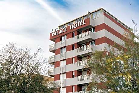 Hotel Palace