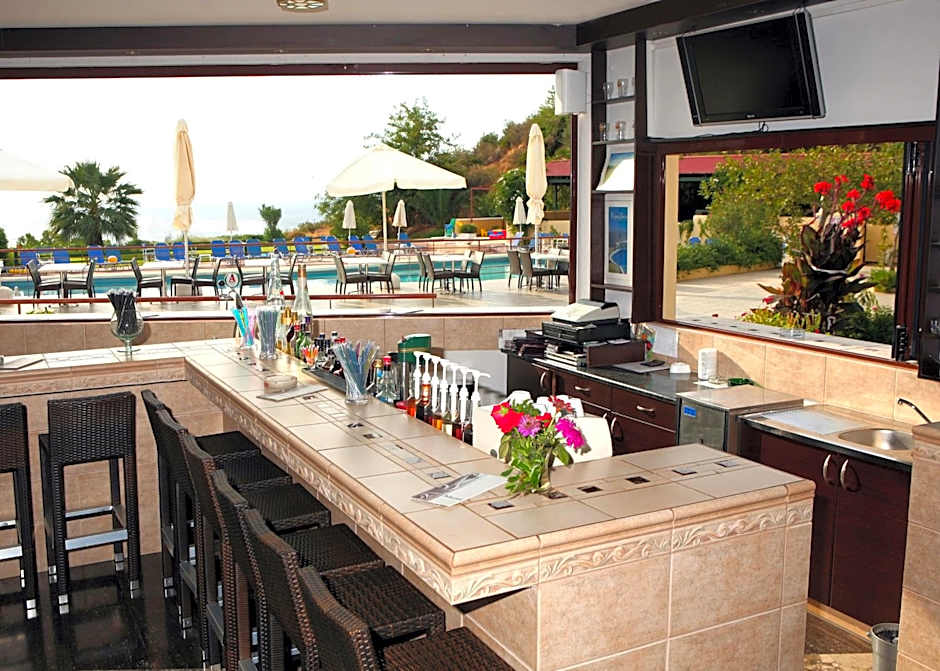 Karavados Beach Hotel