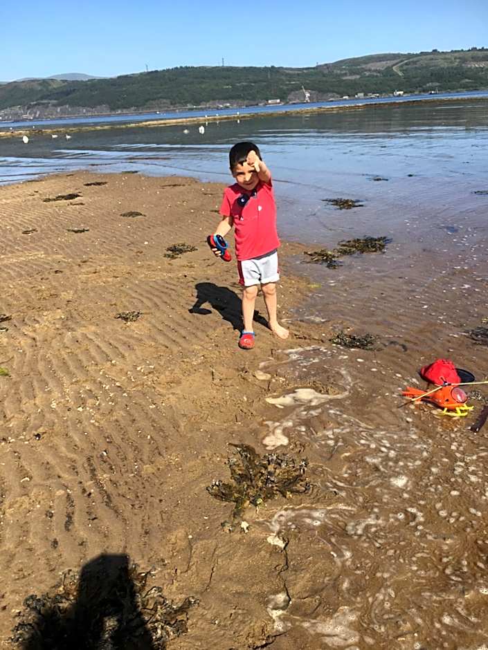 The Castleton Sea View 13