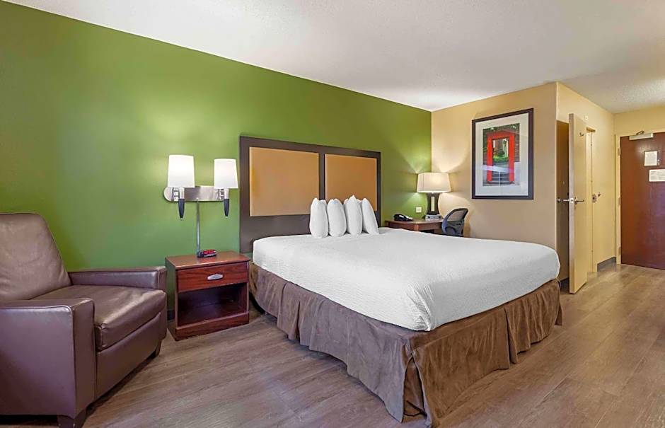 Extended Stay America Suites - Madison - Junction Court